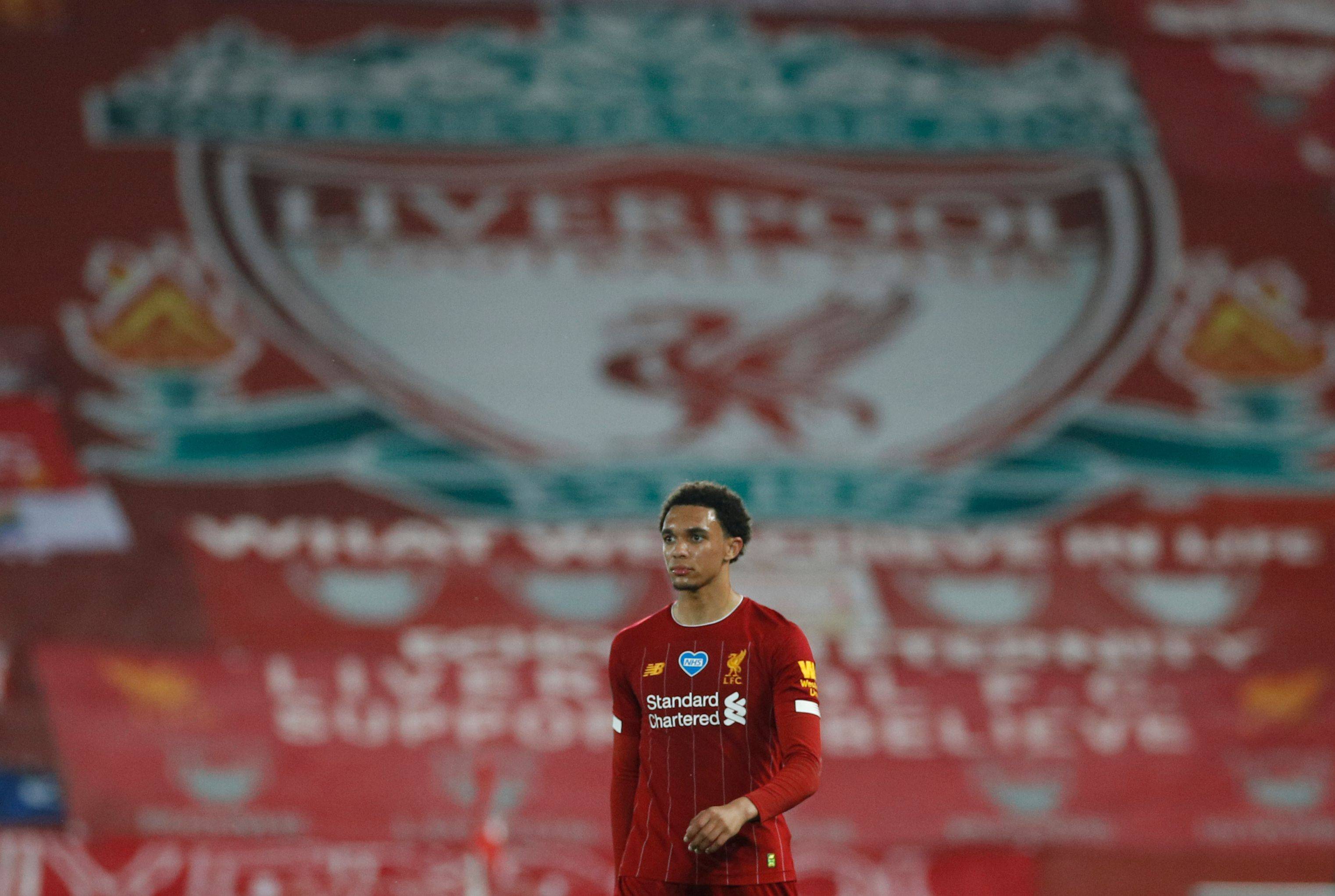 他在球场上 他在球场上