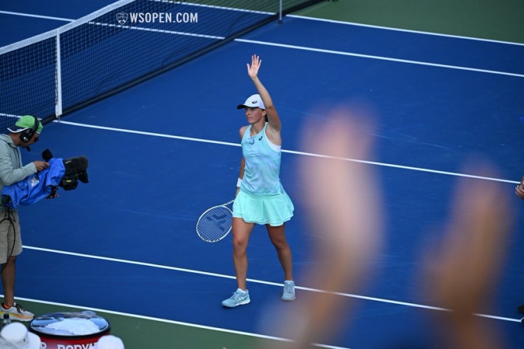 霍华德在更 霍华德在更