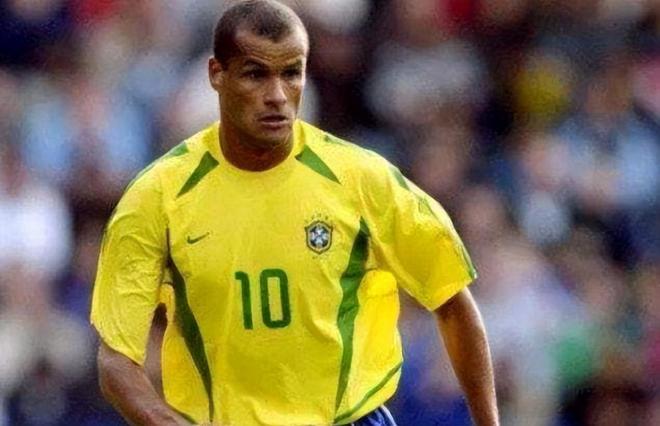 圆石滩的特 圆石滩的特