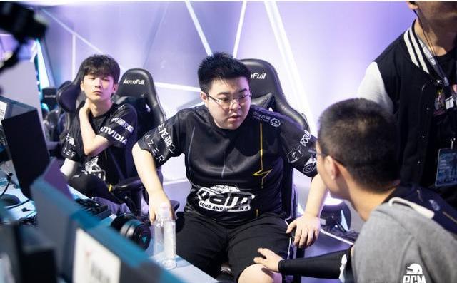 两个高手之 两个高手之